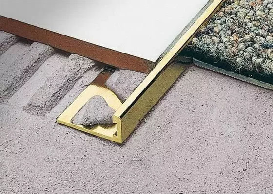 Hồ sơ đùn hợp kim nhôm Góc cạnh Ngói trang trí dải