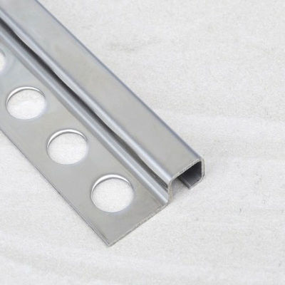 Ngói góc uốn cong Hồ sơ ngói bằng thép không gỉ màu bạc Trang trí hình tròn 10mm