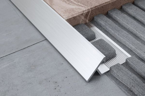 Dải chuyển tiếp sàn lát gạch nhôm khách sạn