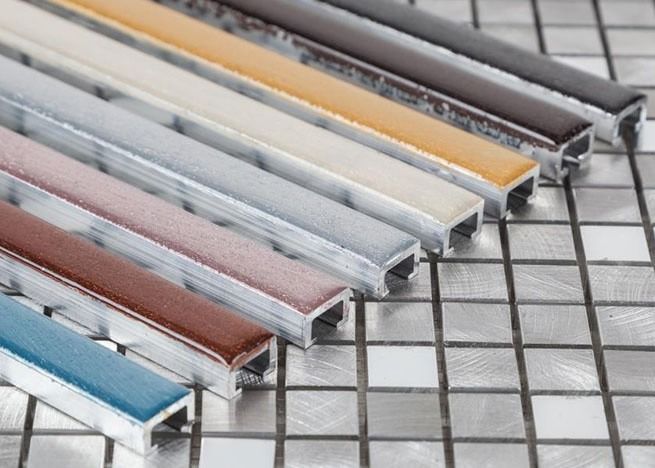 Hồ sơ nhôm Ngói gạch góc cạnh hoàn thiện Nhà máy trang trí tùy chỉnh